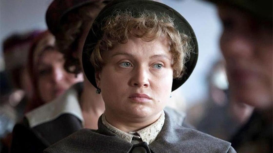 Умерла 48-летняя звезда «Теста на беременность» и «Батальонъ» Анна Кузнецова