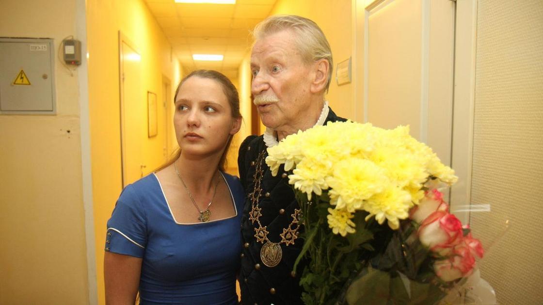Четвертая жена Ивана Краско Наталья Шевель, которая на 60 лет моложе артиста, не приехала на его похороны