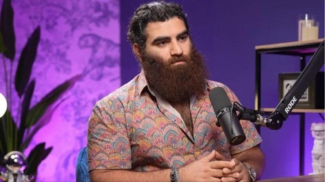 Призывы к терроризму, женоненавистничество, секс с несовершеннолетними: в чем обвиняют блогера Арсена Маркаряна