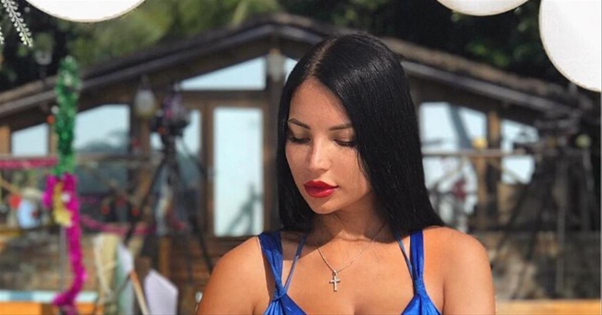 «Взял нож, заставляя делать что прикажет»: звезда «ДОМа-2» Дарья Лымарь упала со 2-го этажа и оказалась в инвалидном кресле