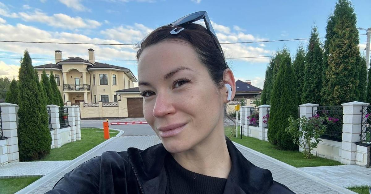 «"Искали что-то в сообщениях, например, обнаженные фото...": Ида Галич, недавно ставшая мамой, делится своими чувствами»