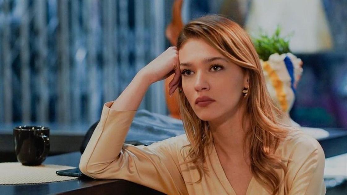 Русская турчанка, обвинившая отца в домогательствах. Биография звезды «Постучись в мою дверь» Мелисы Денгель.