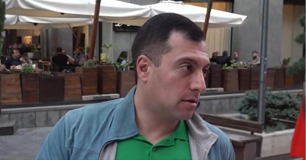 Борис Авагян, бывший чиновник Росимущества, сбежавший из суда, найден мертвым в туалете консульства Армении в Санкт-Петербурге.