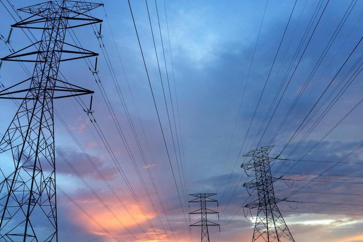 Установлена причина отключения электроэнергии на Сахалине