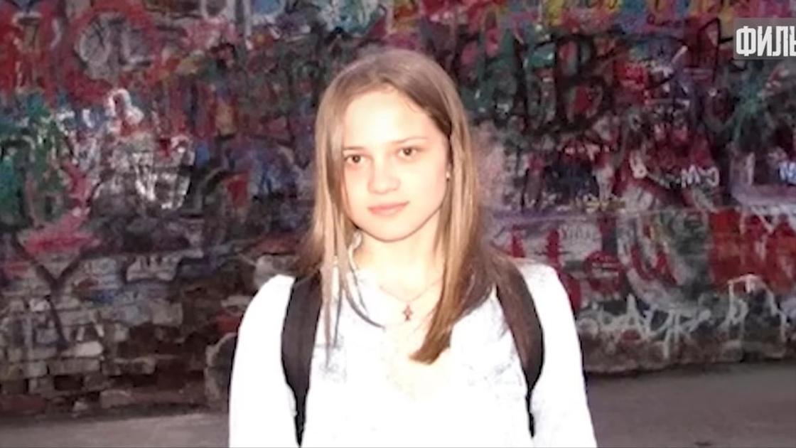 «Вытолкнул ее из окна»: почему родные Ксении Шеренговской сомневаются в заявлениях о невиновности ее бойфренда, который убил ее.