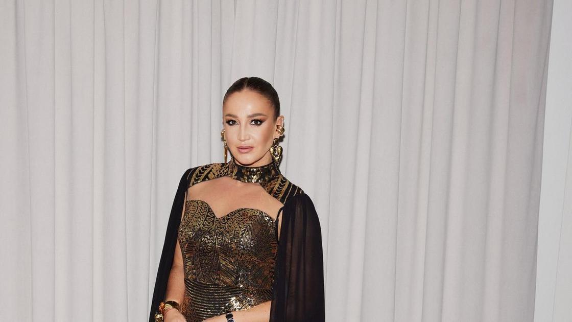 Совершенно стильная Собчак, Слава, сталкивающаяся с трудностями, и Седокова в облегающем комбинезоне на девичнике Бузовой.