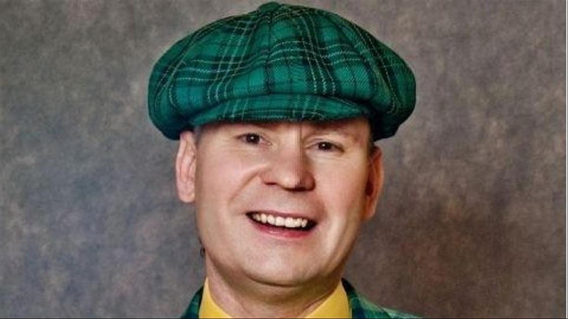 Шансонье Алексей Степин скончался на 57-м году жизни.
