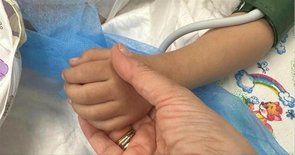 «Жалоба на головные боли»: как чувствует себя и каким вырос Яздан, которого наркоман ударил о пол в Шереметьево в июне