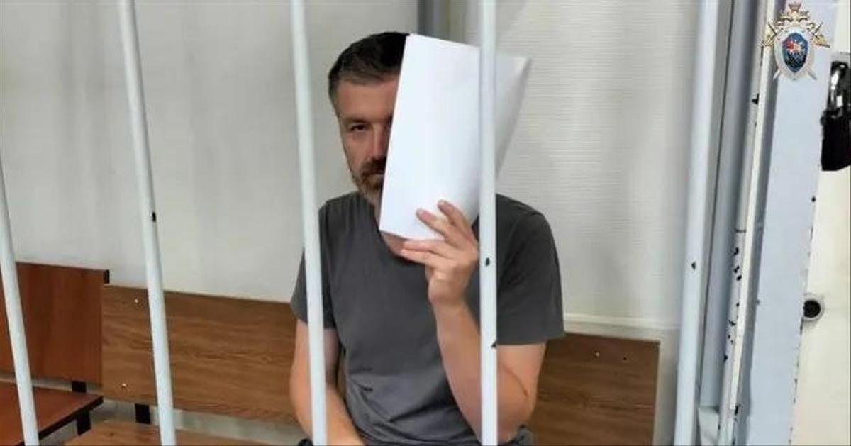 «Не могу смириться с утратой Миленочки и Мирошки. Я любил их»: письмо Александра Липатова, сбросившего жену и сына с 16-го этажа.