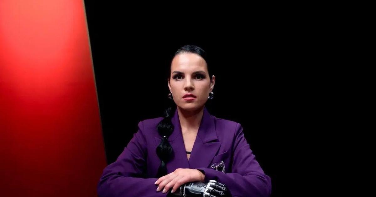 «Вам было больно, когда вам отрубали руки?»: Маргарита Грачева о сложных вопросах, новой жизни и роли ведущей.