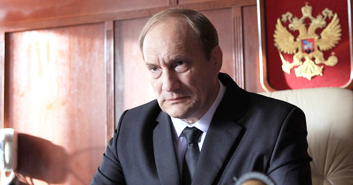 Евгений Сидихин: «Устранил» Талькова и служил под майорскими погонами Кудасова, а вне съемок — стал многодетным отцом.