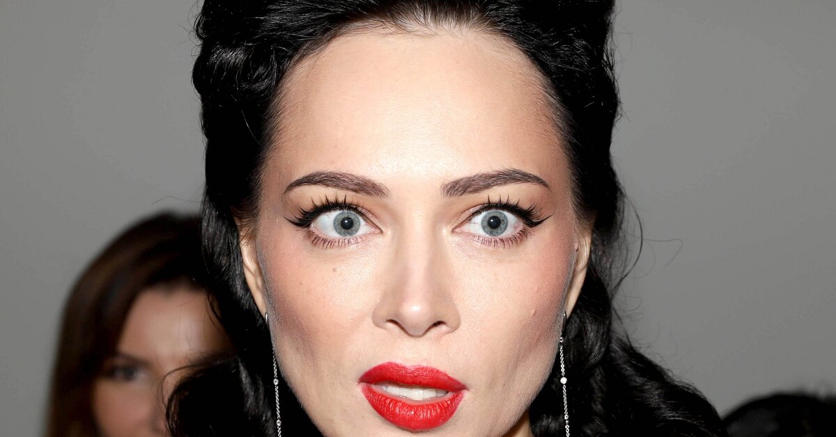 «Как будто я стала жертвой»: Настасья Самбурская раскритиковала журналистов и Николая Баскова за неприемлемое поведение.