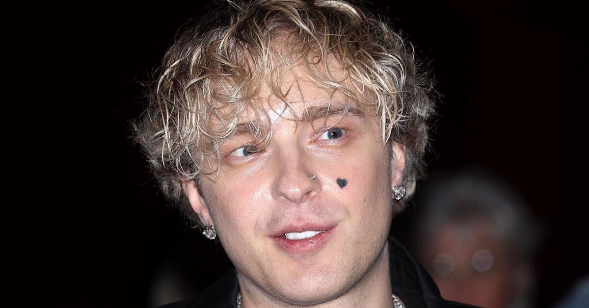 Егор Крид отменил концерты по причине болезни.