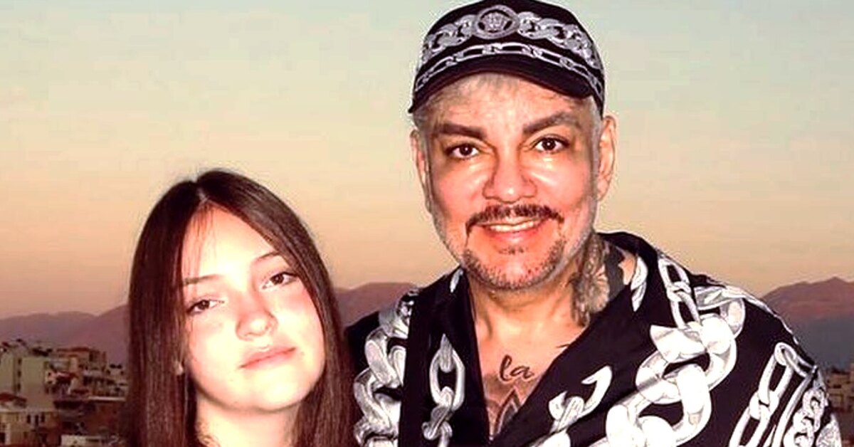 Филипп Киркоров сообщил, что его дочь выбирает дизайнерскую одежду из его гардероба.