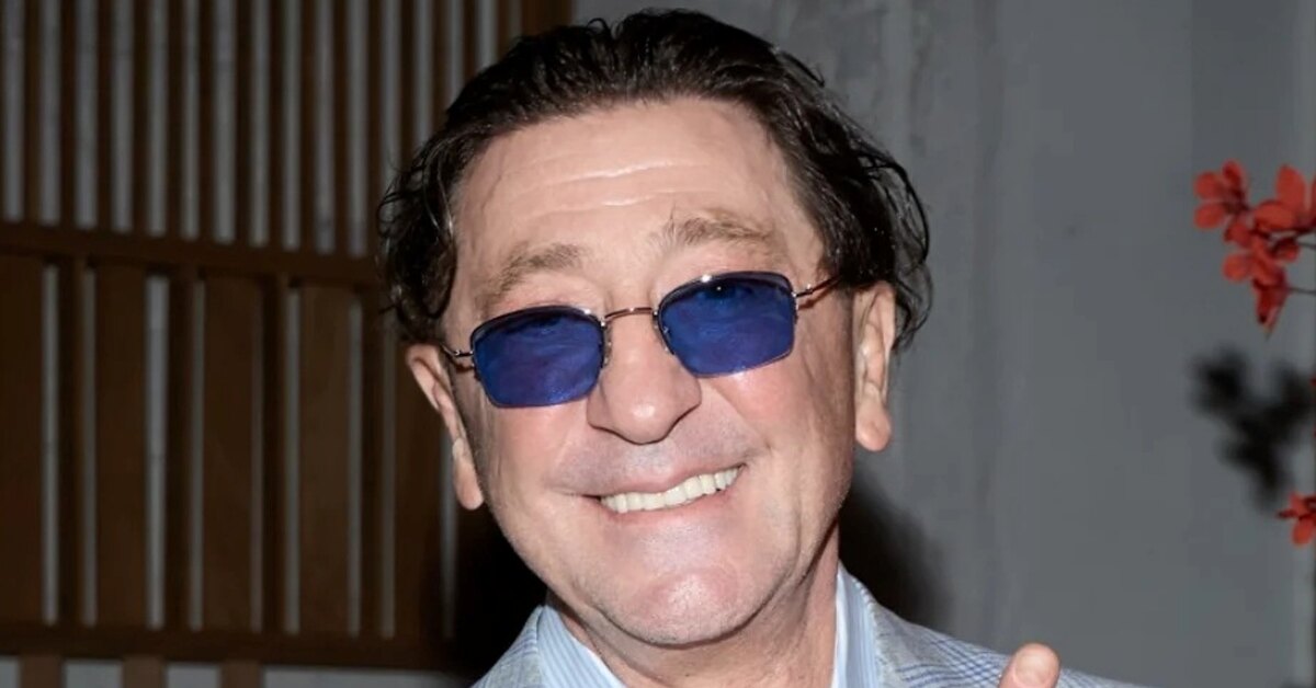 Григорий Лепс, который оказался в больнице с тяжелым отравлением, рассказал о датах своих предстоящих концертов.