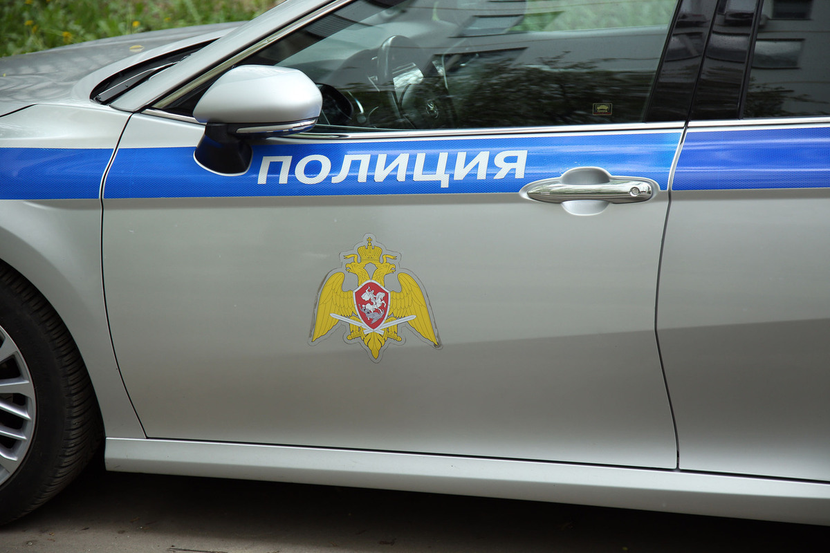 В Воронеже молодой человек с оружием украл 17-летнюю девушку.