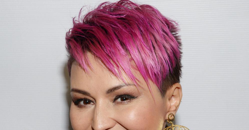 Катя Лель реализовала мечту своей 16-летней дочери Эмилии: фотографии