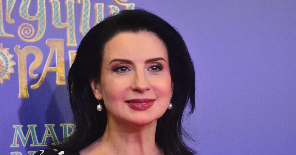 Екатерина Стриженова заинтриговала поклонников общим фото с мужем и дочерью.