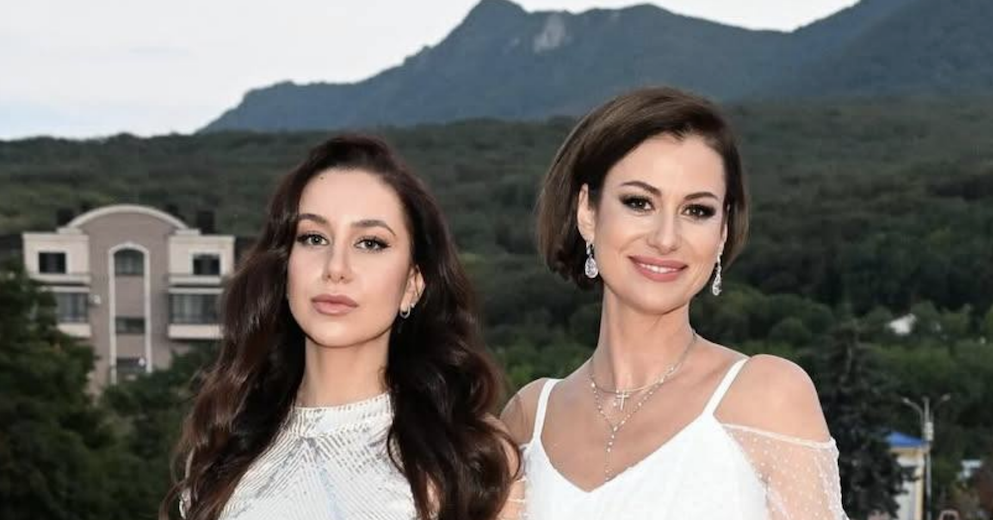 Дочка Анны Ковальчук отметила юбилей с размахом в стиле Хэллоуина: фотографии