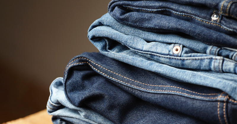Деним на долгие годы: советы по выбору идеальных джинсов