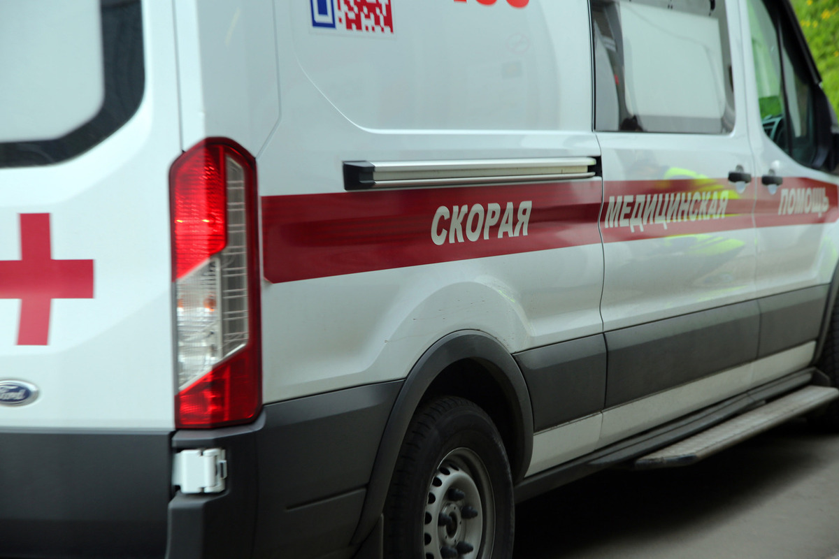 Один человек получил травмы в аварии с автобусом на севере Москвы.