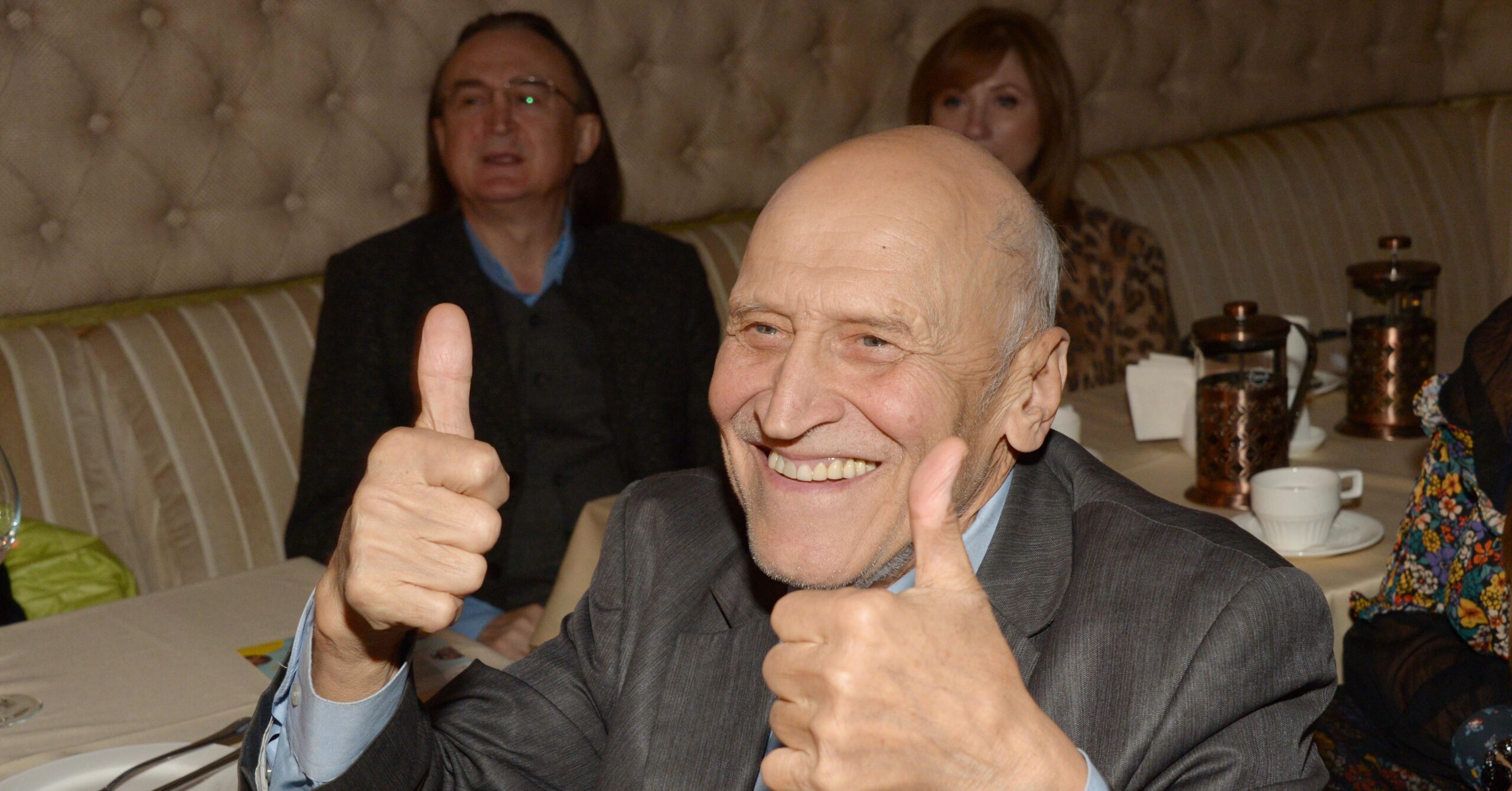 Жена Дроздова поделилась информацией о его состоянии в связи с онкологией.