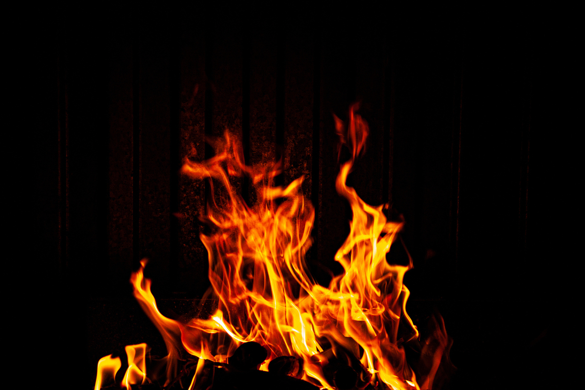 В Москве вспыхнул пожар на хлебозаводе.