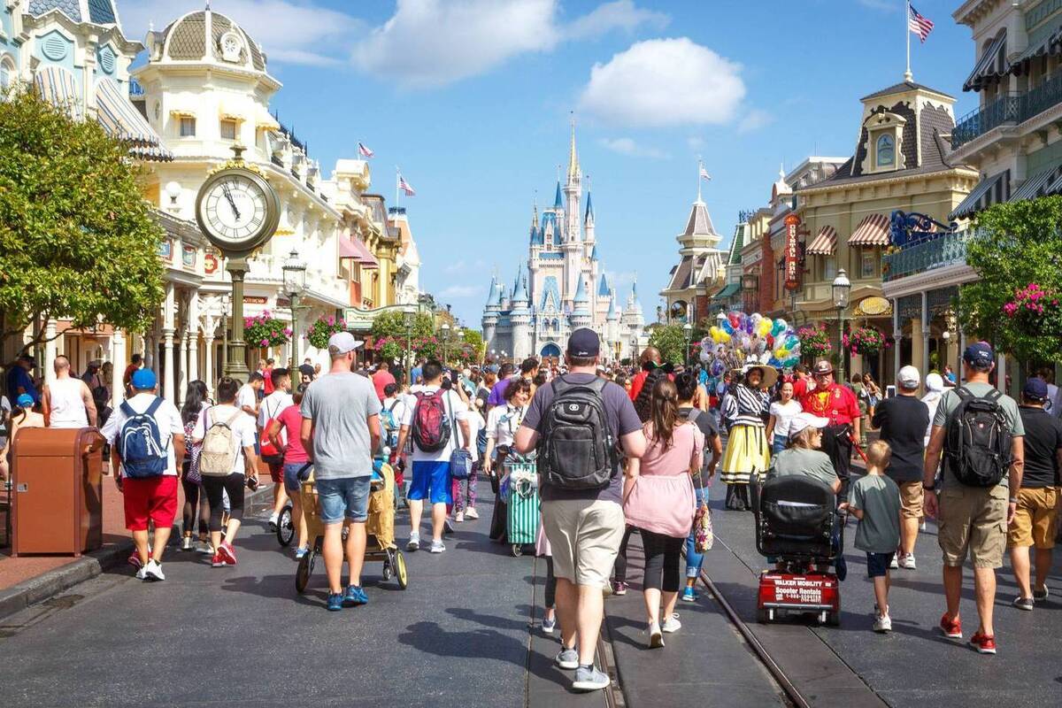 Пятый случай летального исхода за месяц зафиксирован в Disney World во Флориде.