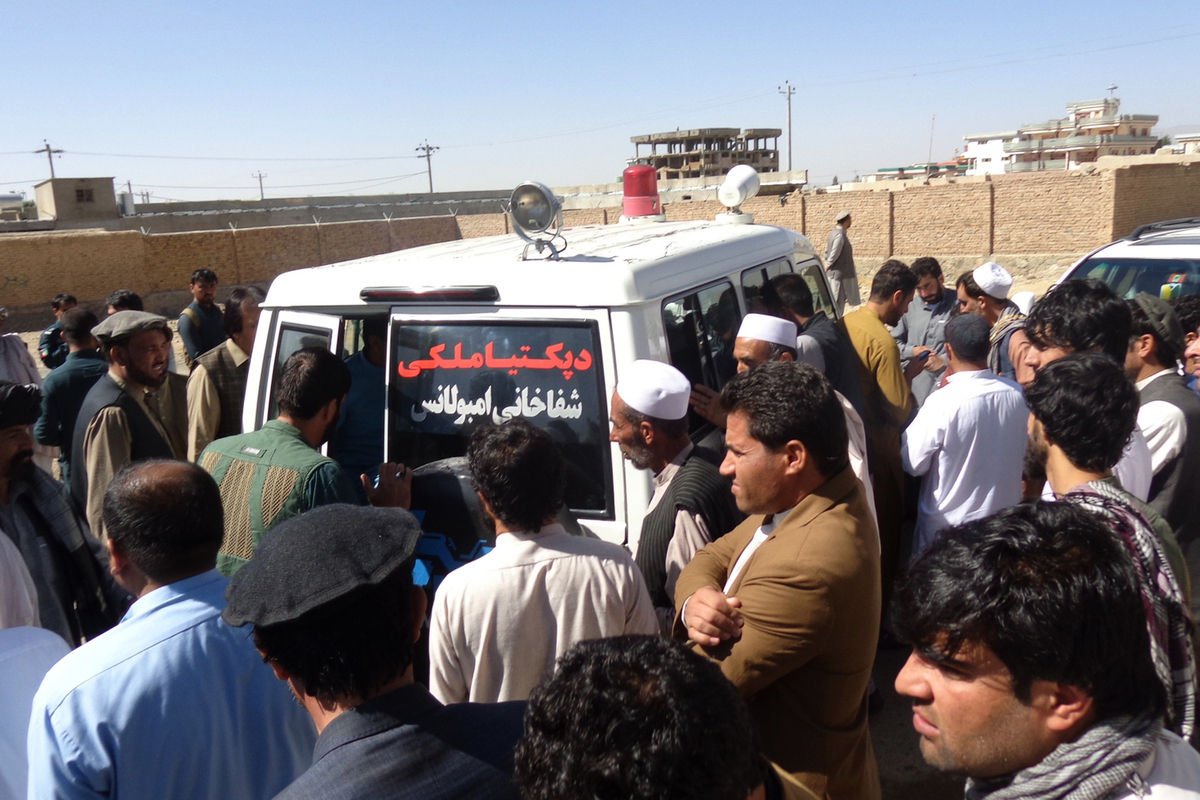 Четыре человека стали жертвами землетрясения в Афганистане.