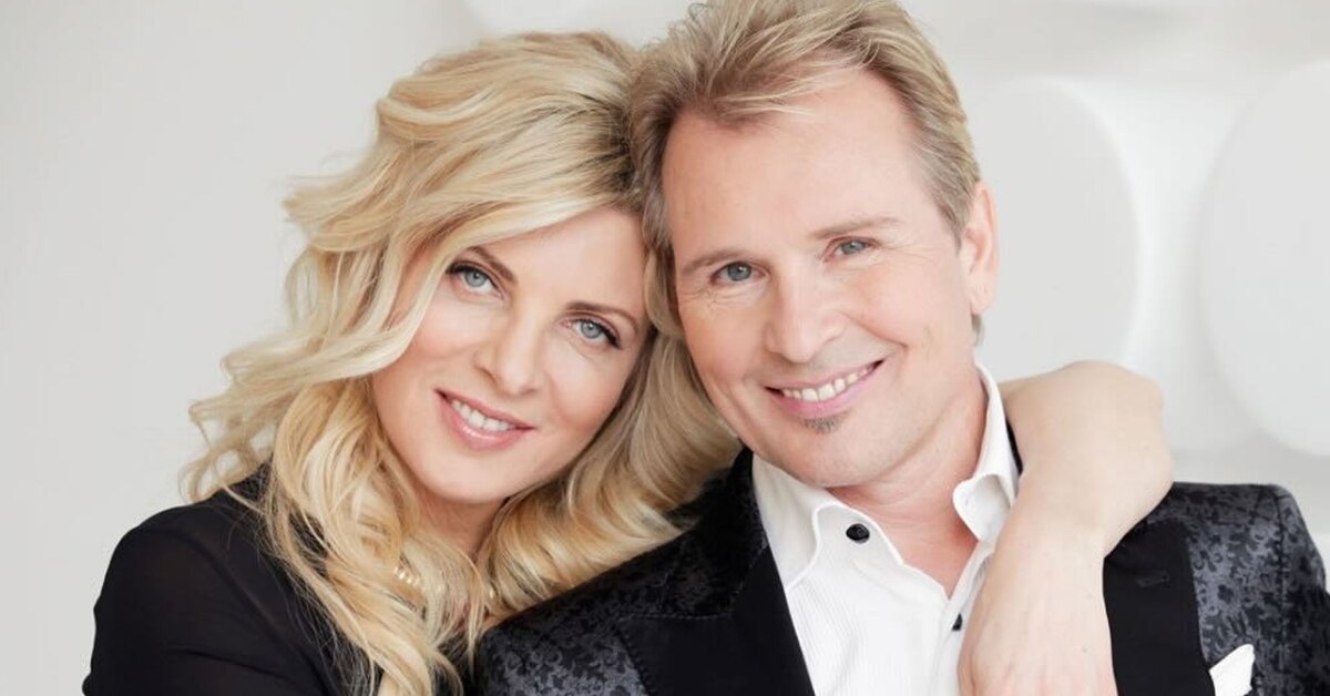 Супруга Александра Малинина тепло отметила его 67-й день рождения.