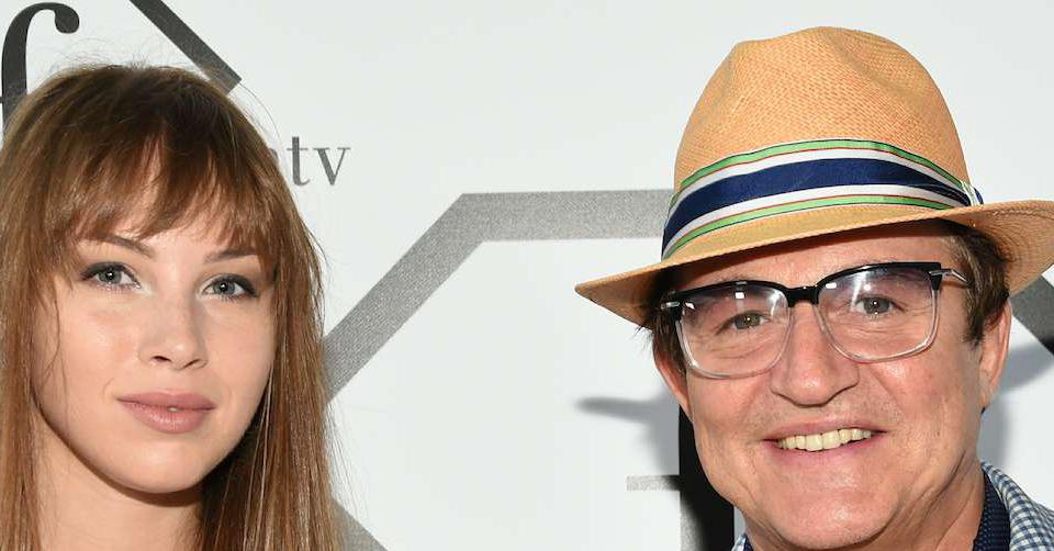 Полина Диброва прокомментировала слухи о «пиар-разводе» с Дмитрием.