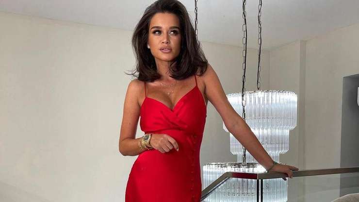 Ксения Бородина выразила недовольство своим самочувствием во время отдыха.