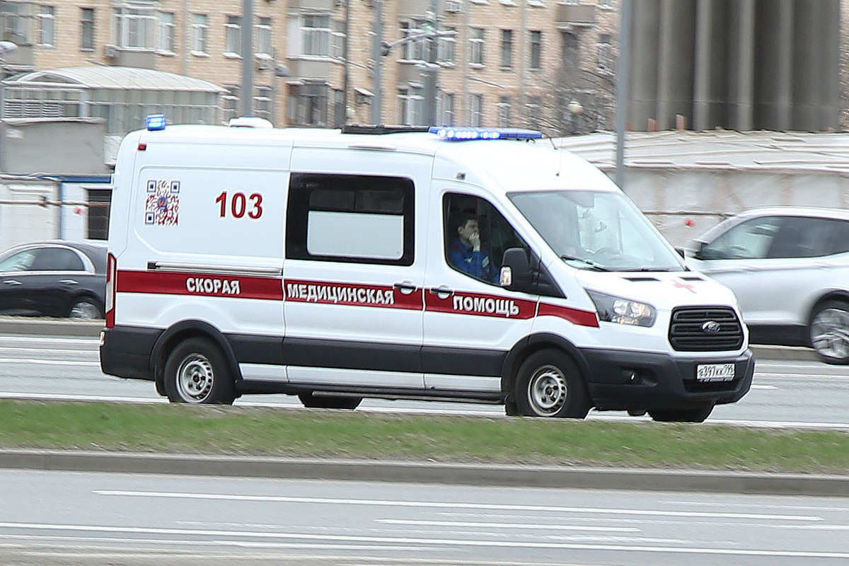 В Подмосковье ребенок травмировал кисть, пытаясь взять деньги.