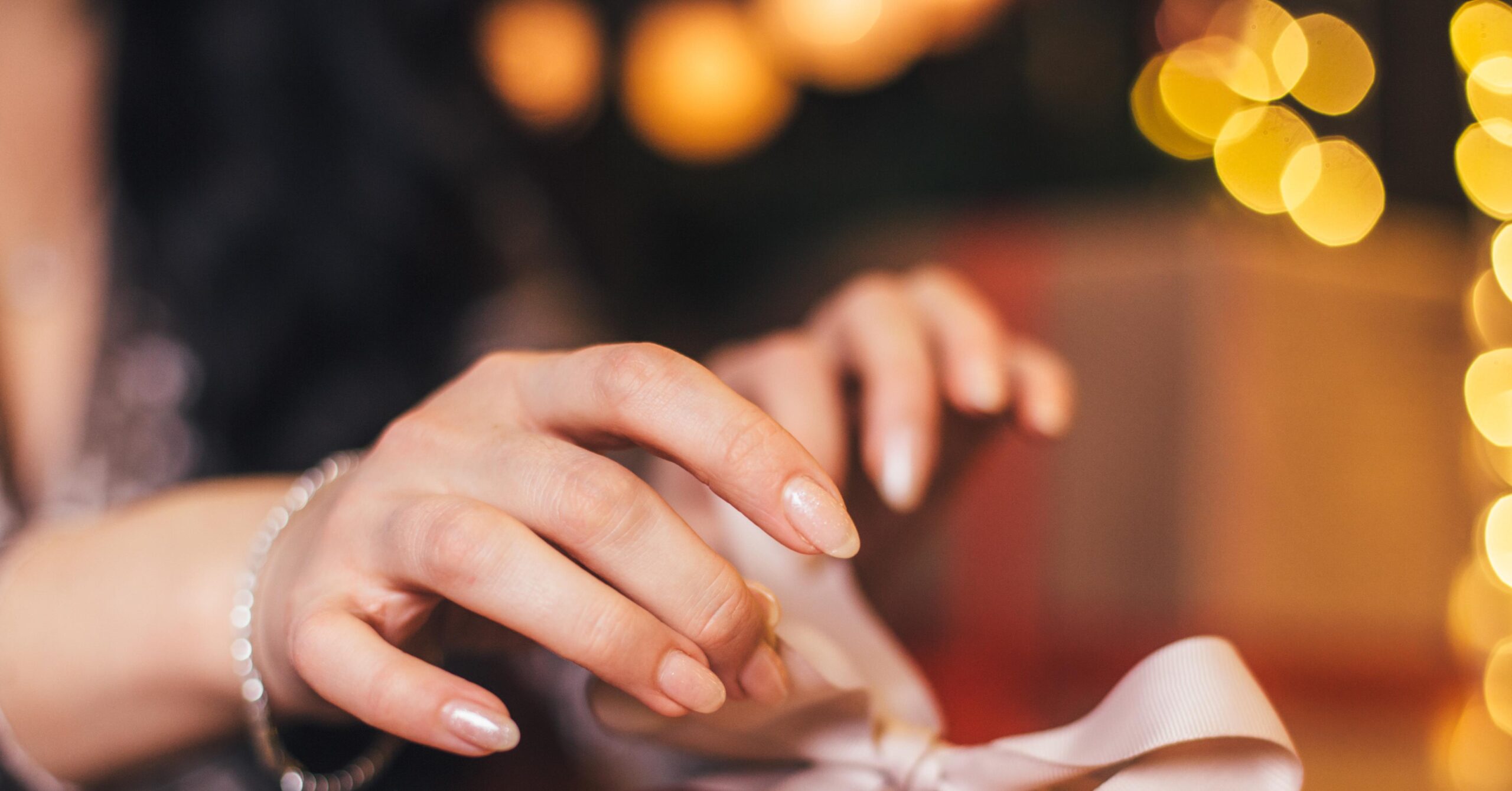 Что подарить на Новый год любителям астрологии?