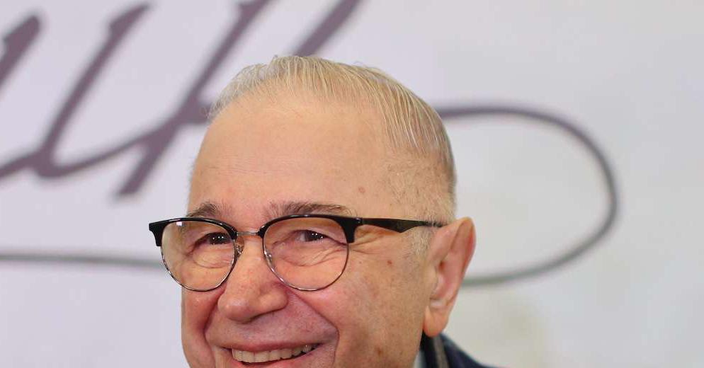 Трогательный кадр Петросяна с сыном покорил интернет: «Какое тепло!»