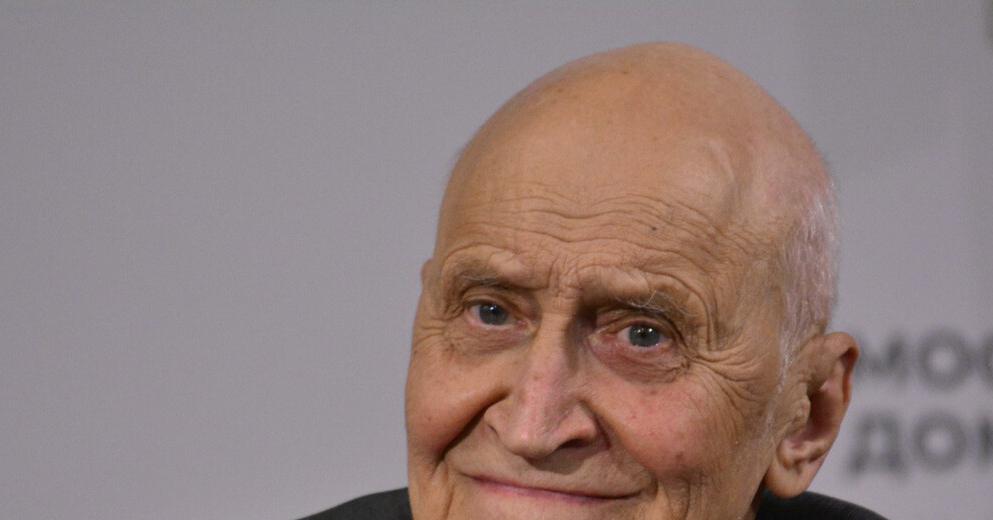 Друг Николая Дроздова поделился информацией о здоровье 88-летнего телеведущего.