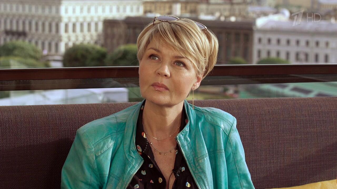 Юлия Меньшова выступила с новогодним посланием после утраты матери