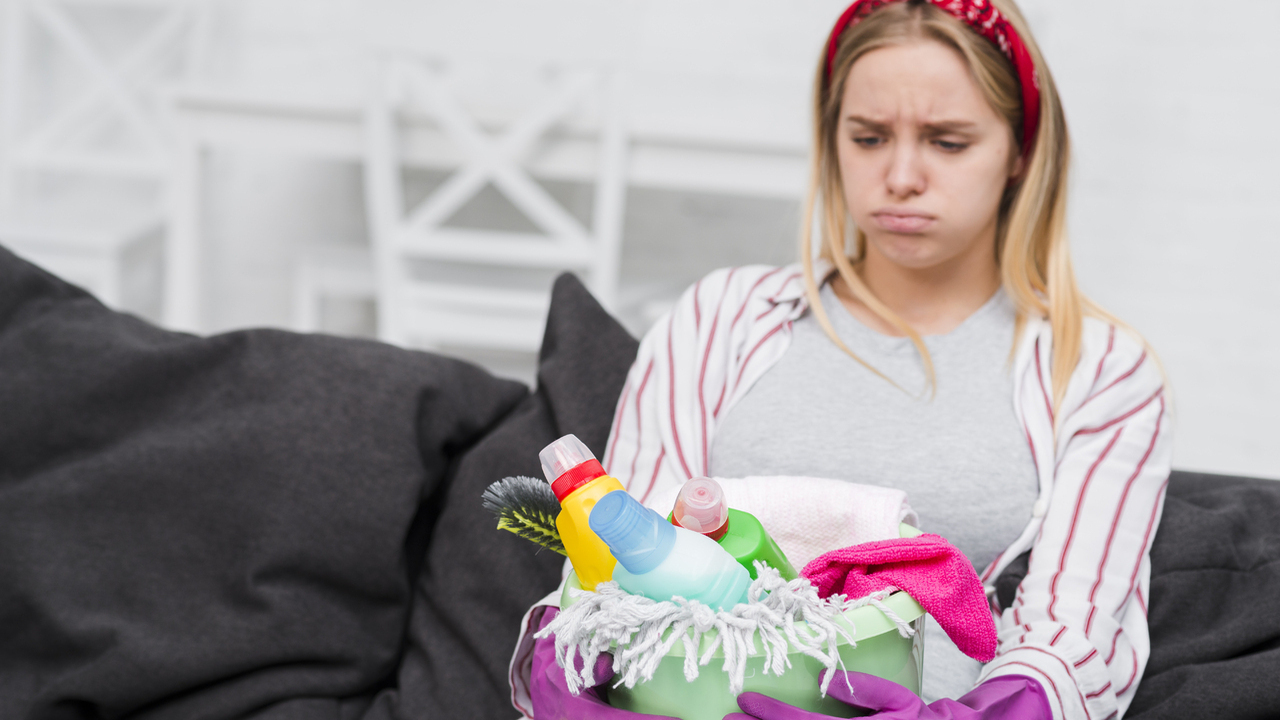 Непорядок в доме раздражает? 7 шагов к избавлению от визуального шума и ощущению спокойствия.