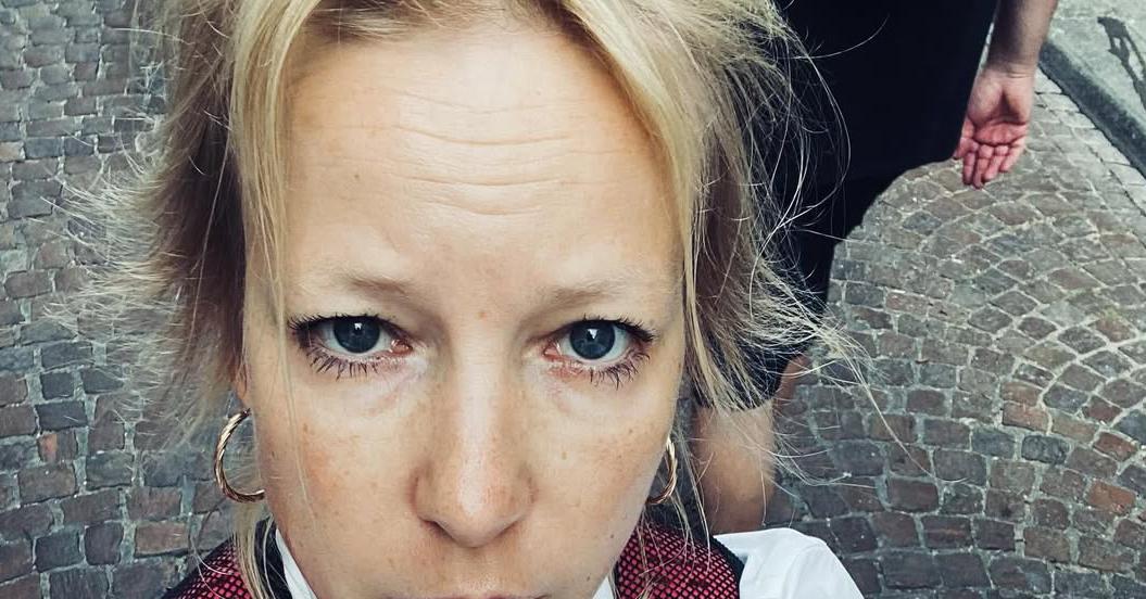 Шалаева, уехавшая в Париж, рассказывает о потерях дохода за границей.