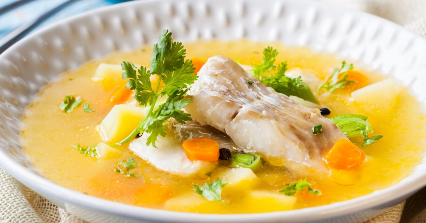 Три увлекательных рецепта ухи: подогреет и поможет справиться с похмельем.