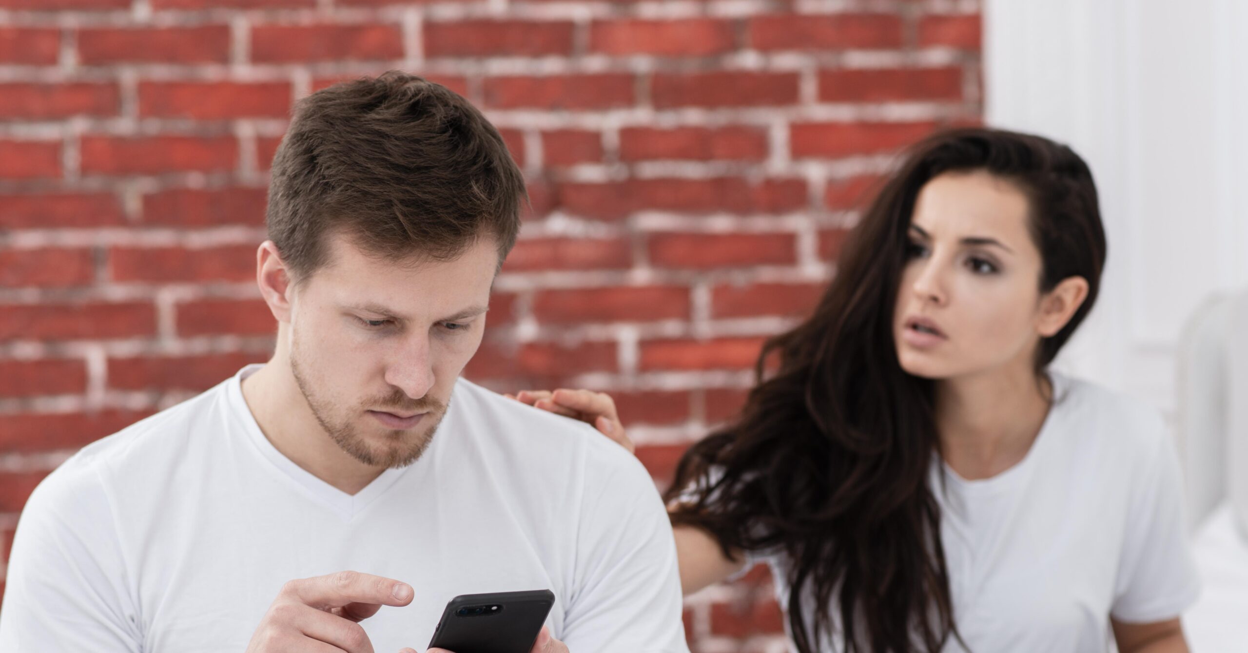 10 свежих методов, которые мужчины применяют в текстовых сообщениях