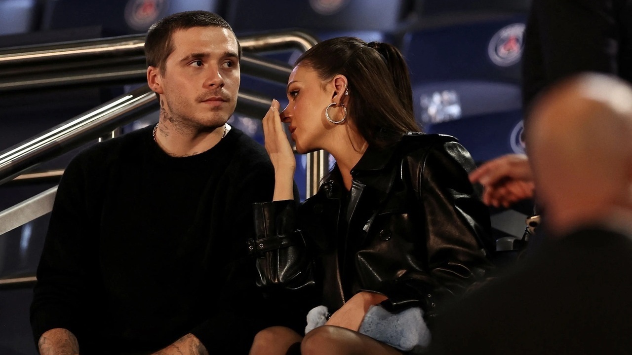 Никола Пельтц пригрозила Бруклину Бекхэму: «Либо я, либо она».