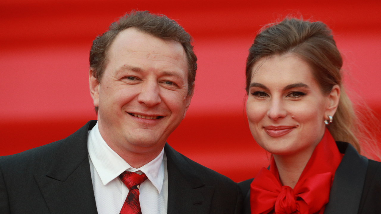 Экс-супруга Башарова открыто объявила о скором пополнении в его текущей семье.