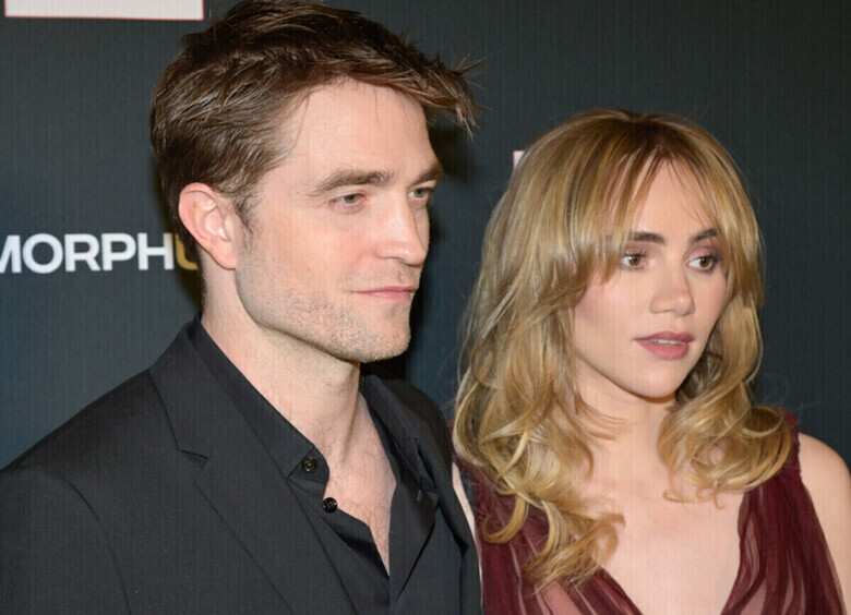 Уже икона стиля: супруга Роберта Паттинсона продемонстрировала их малышку.