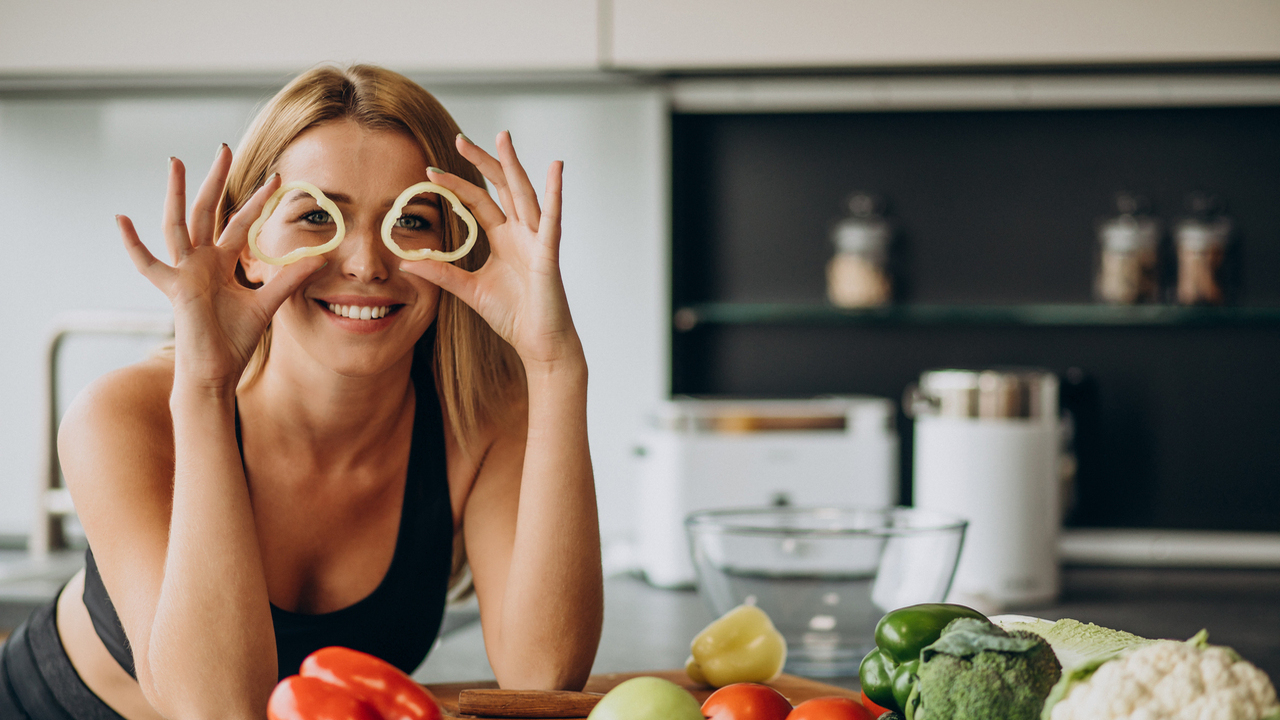 Как вернуть нормальный вес и рацион после праздников без стресса и строгих диет.