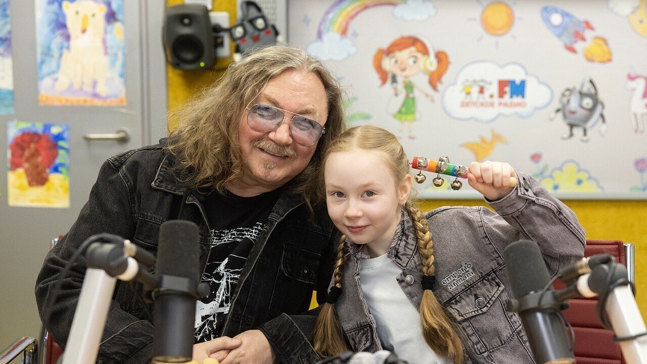 «Наши удивительные качели!» — дочь Игоря Николаева поделилась источником вдохновения.