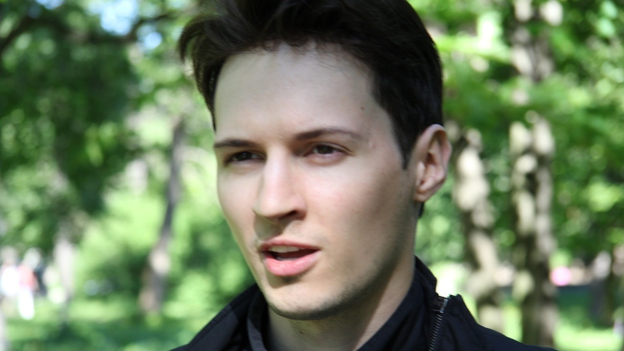 Павел Дуров прокомментировал блокировку своего мессенджера Telegram.