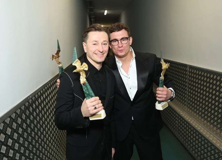 Безруков, Кологривый, Климова, Чиповская: звезды на красной дорожке кинопремии