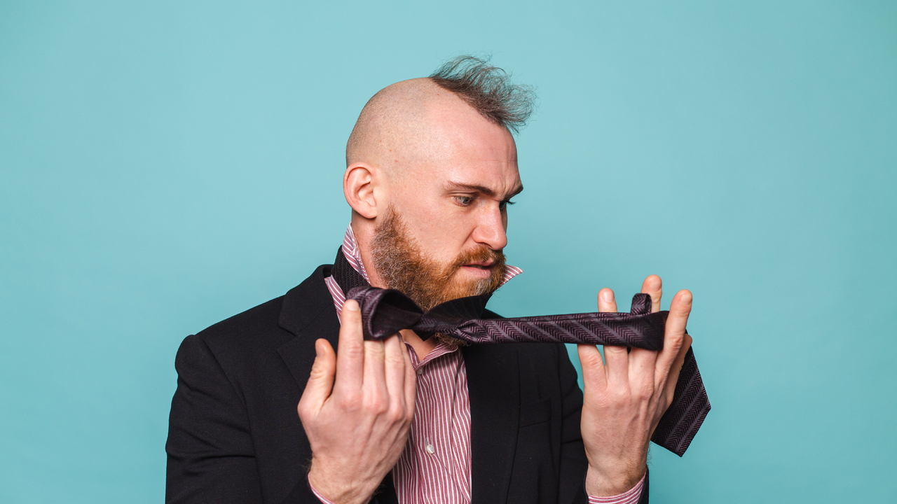 Без штампов: 5 самых неудачных подарков на 23 февраля