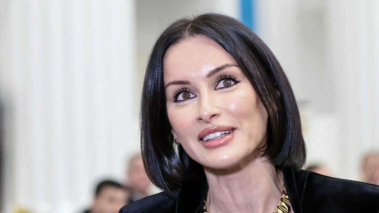 «Твоя интеллигентность привлекает»: Канделаки обратилась к своему незаслуженно известному мужу, который младше ее на 11 лет